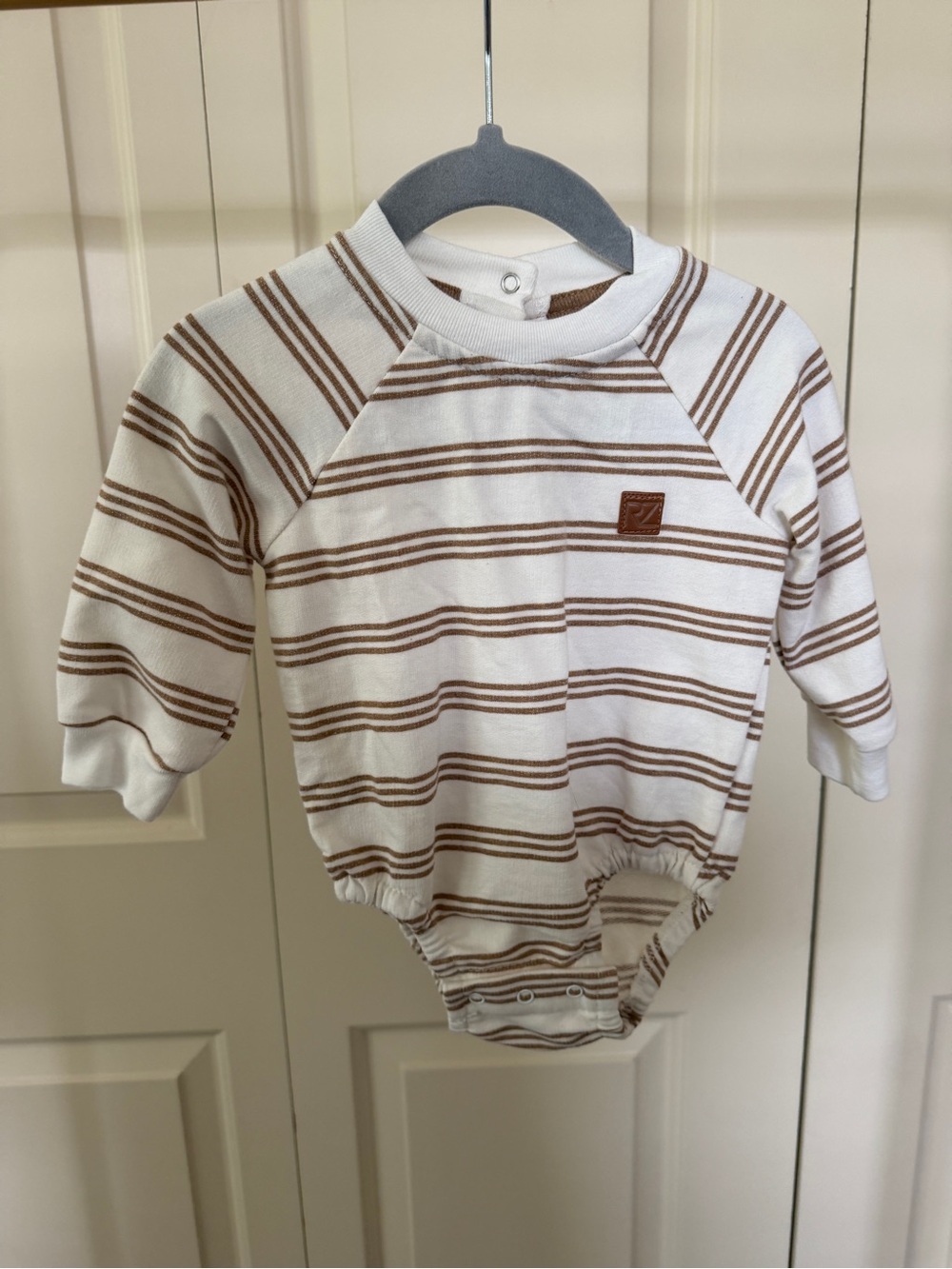 Rachel Zoe White and Brown Striped Long-Sleeve Baby One-Piece 0-3 Months
